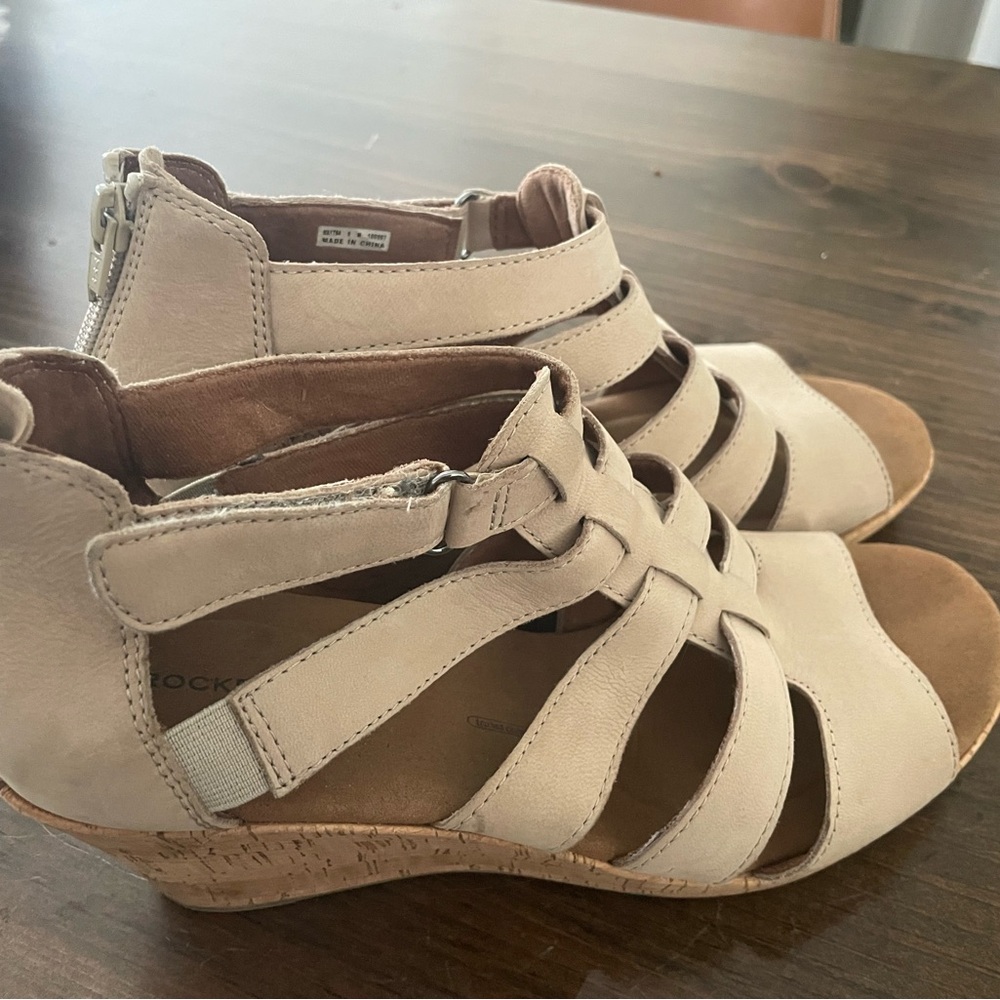 Rockport Cream Wedge Sandals, size 9